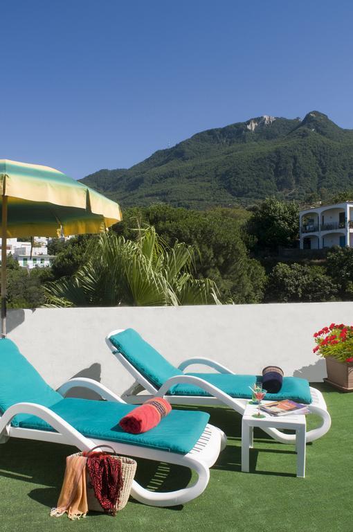 Hotel Villa Angelica Лакко-Амено Экстерьер фото